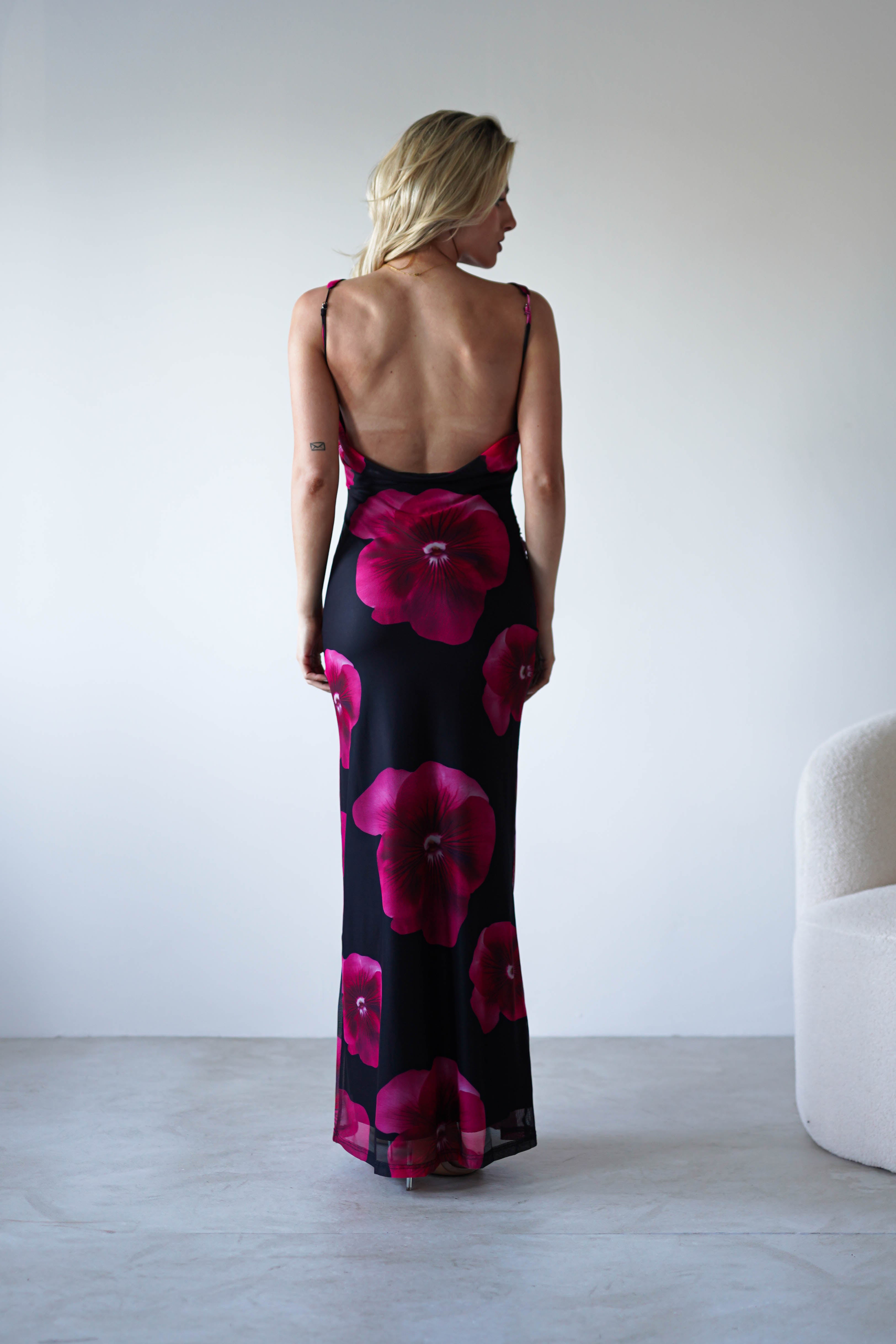 Vestido Nakita Preto